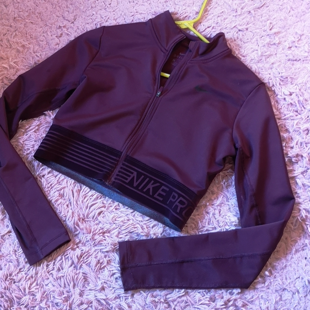 Nike Pro Maroon Cropped Zip Jacket Crop Top